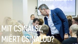Mit csinálsz? Miért csinálod?